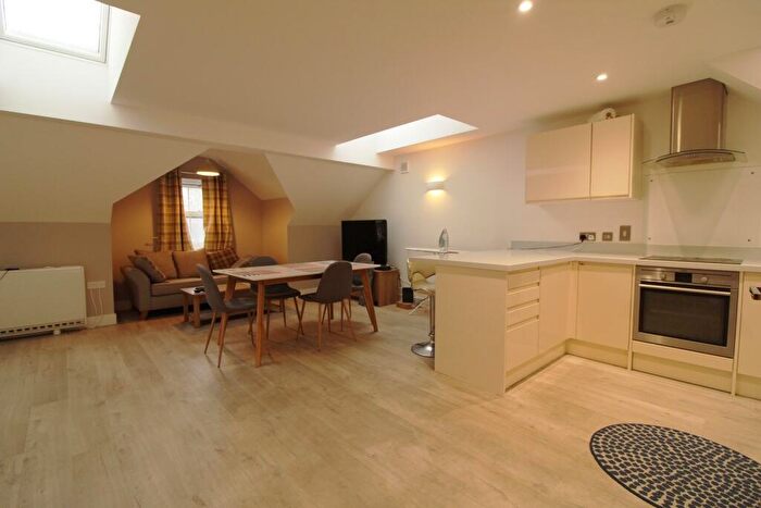 2 Bedroom Apartment To Rent In Prospect Street, Reading, RG1