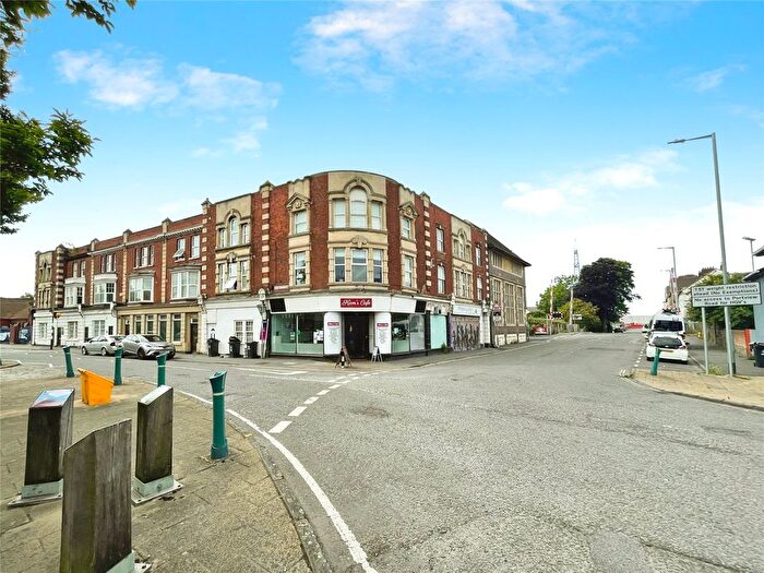 1 Bedroom Flat For Sale In Gloucester Road, Avonmouth, Bristol, Somerset, BS11
