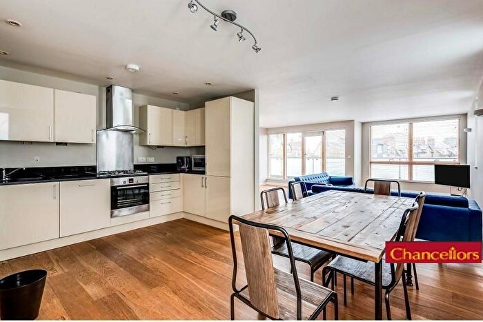 2 Bedroom Flat To Rent In Stockmore Street, East Oxford, OX4