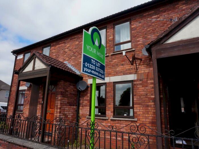 2 Bedroom Flat To Rent In High Garth Court, Carlisle, CA2