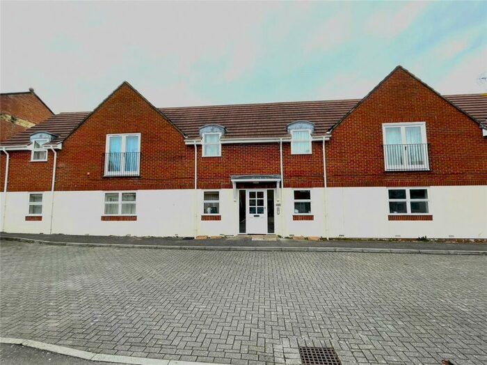2 Bedroom Apartment To Rent In Cambridge Road, Dorchester, DT1