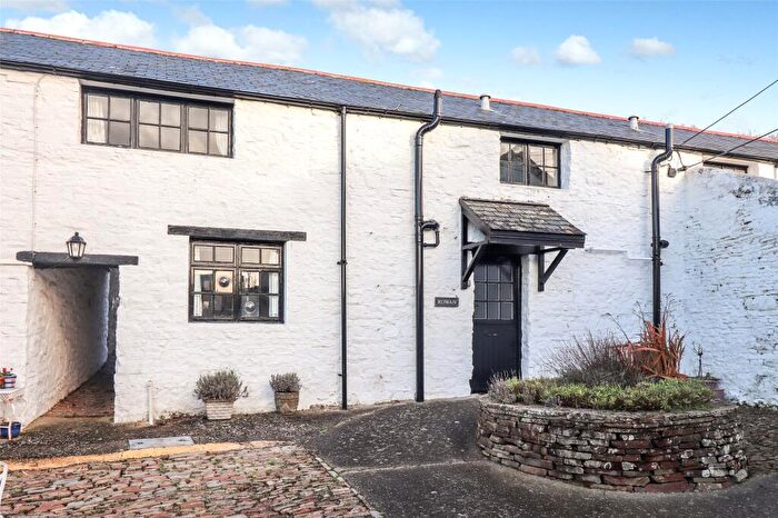 2 Bedroom House To Rent In Kenwith Castle, Abbotsham, Devon, EX39