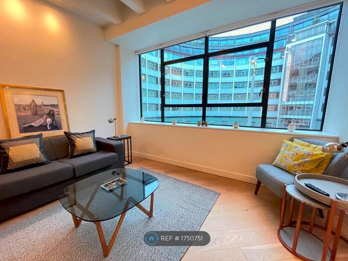 1 Bedroom Flat To Rent In Wood Lane, London, W12