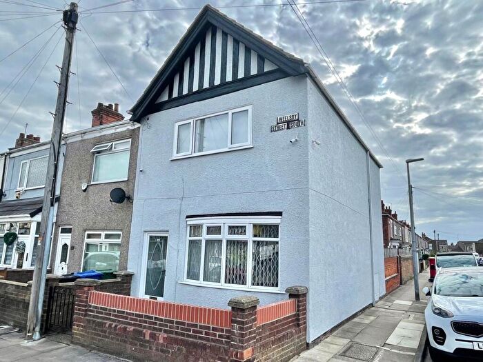 3 Bedroom End Of Terrace House For Sale In Weelsby Street, Grimsby, DN32