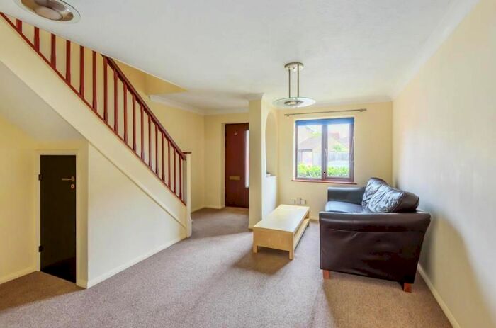 2 Bedroom Terraced House To Rent In Hanson Close, Burpham, Guildford, GU4