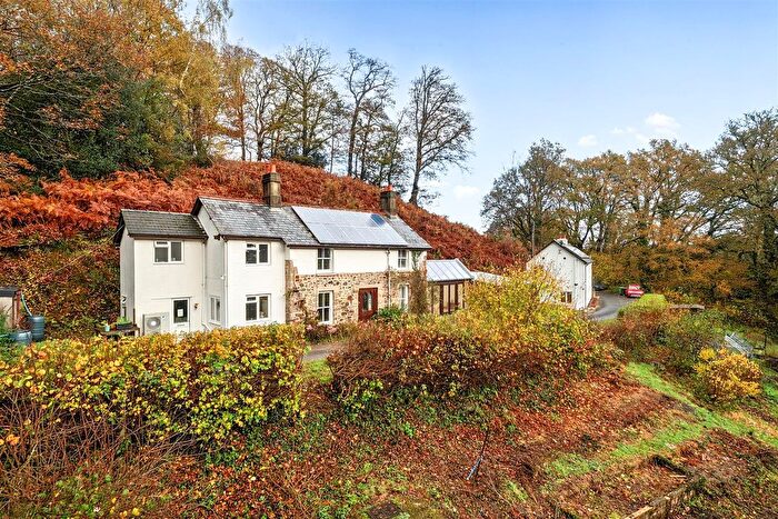 3 Bedroom Detached House For Sale In Bovey Tracey, Newton Abbot, TQ13