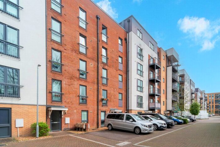 1 Bedroom Flat To Rent In Fairthorn Road, London, SE7