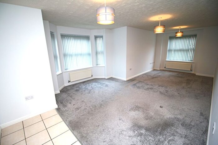 2 Bedroom Flat To Rent In Beanfield Avenue, Coventry, CV3
