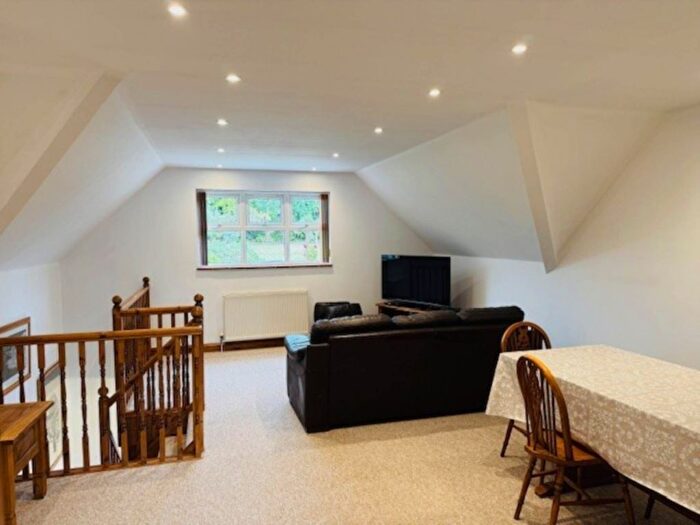 1 Bedroom Maisonette To Rent In Desborough Avenue, High Wycombe, HP11