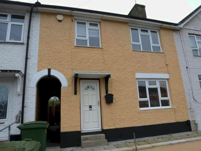 4 Bedroom Detached House To Rent In Riverdale Road, Erith, DA8