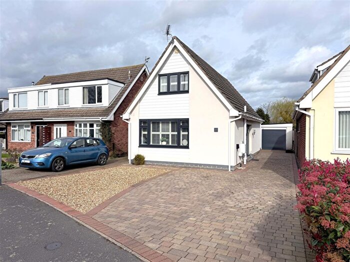 2 Bedroom Detached House For Sale In Bowbridge Gardens, Bottesford, NG13