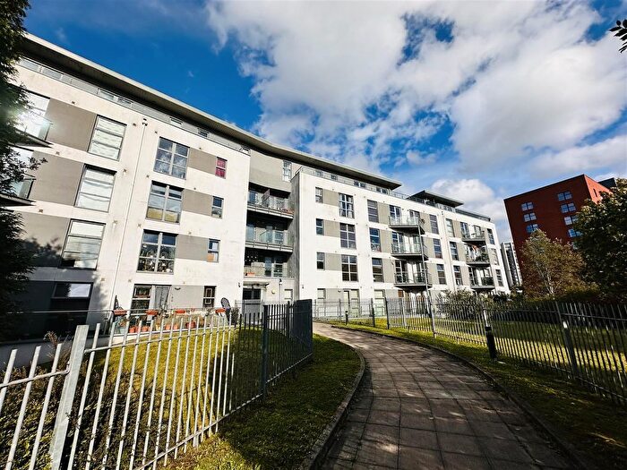 2 Bedroom Flat For Sale In Richmond Hill, St. Stephen Street, Salford, M3