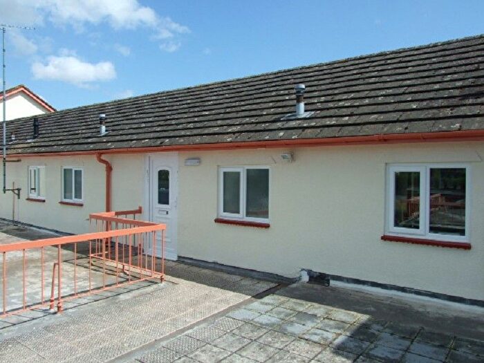 1 Bedroom Flat To Rent In Newport Road, Caldicot, Monmouthshire., NP26