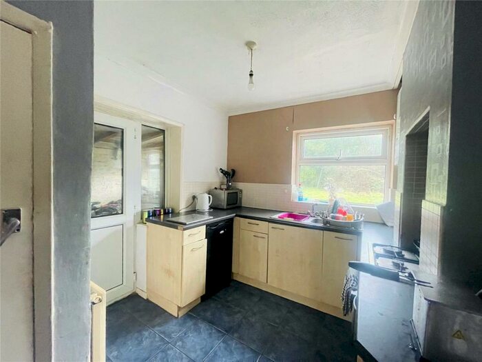 3 Bedroom Semi Detached House For Sale In Sandringham Close, Calow