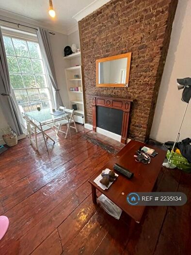 1 Bedroom Flat To Rent In Camden Street, London, NW1