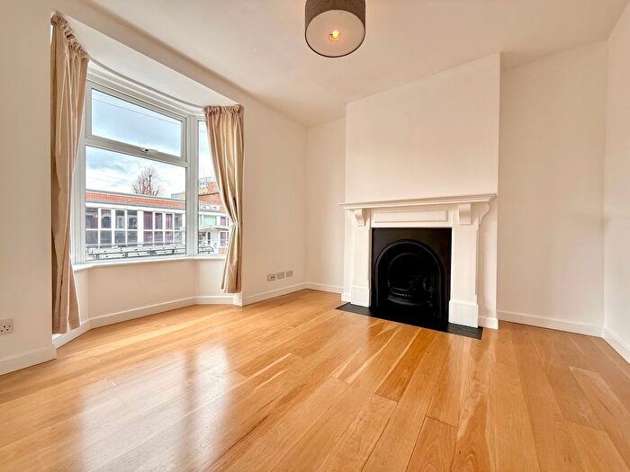 5 Bedroom Property To Rent In Foster Street, Maidstone, ME15
