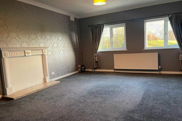 2 Bedroom Flat To Rent In Bradford Road, Wakefield WF1