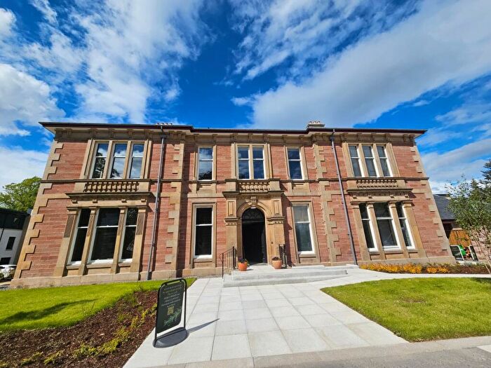 2 Bedroom Flat For Sale In Drummond Hill, Inverness, Highland, IV2