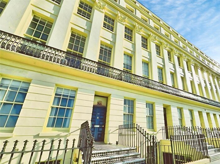 2 Bedroom Flat For Sale In Brunswick Terrace, Hove, East Sussex, BN3