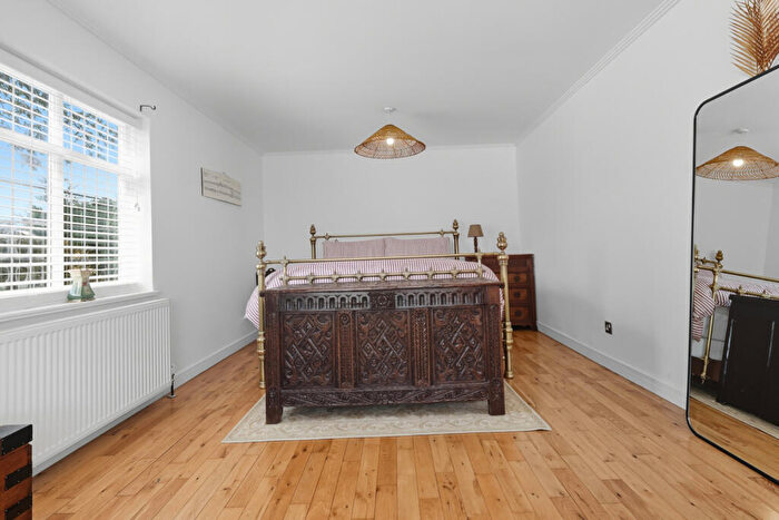 2 Bedroom Bungalow For Sale In Ship Road, West Hanningfield, CM2