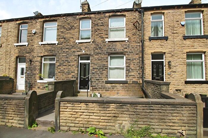 2 Bedroom Terraced House To Rent In Forest Road, Huddersfield, West Yorkshire, HD5