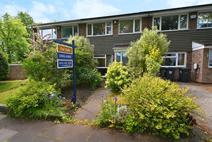 3 Bedroom Town House For Sale In Oaklands Avenue, Harborne, Birmingham, B17