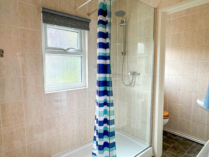 2 Bedroom Detached Bungalow For Sale In Rife Way, Felpham, PO22