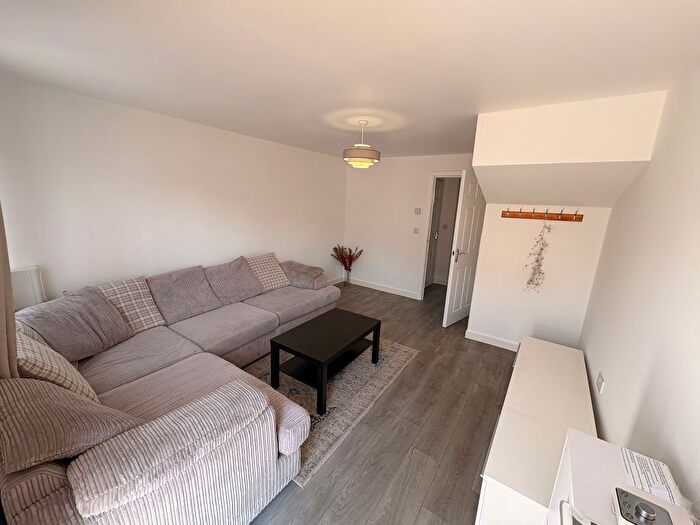 3 Bedroom Property To Rent In Embleton Way, Derby, DE73