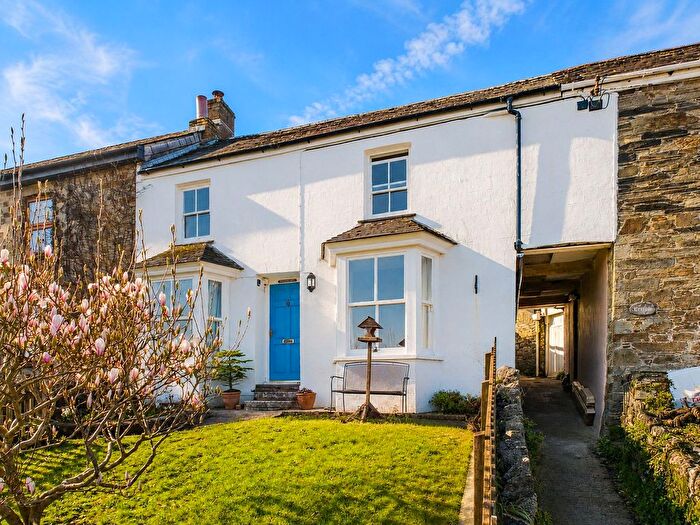 3 Bedroom Semi-Detached House For Sale In Guineaport Road, Wadebridge, Cornwall, PL27