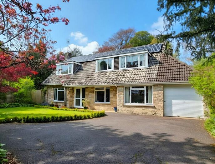 5 Bedroom Detached House For Sale In Pix Mead Gardens, Shaftesbury, Dorset, SP7