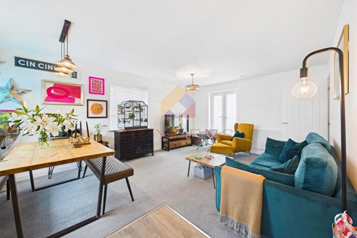 2 Bedroom Maisonette For Sale In Doughton Road, Kelvedon, CO5
