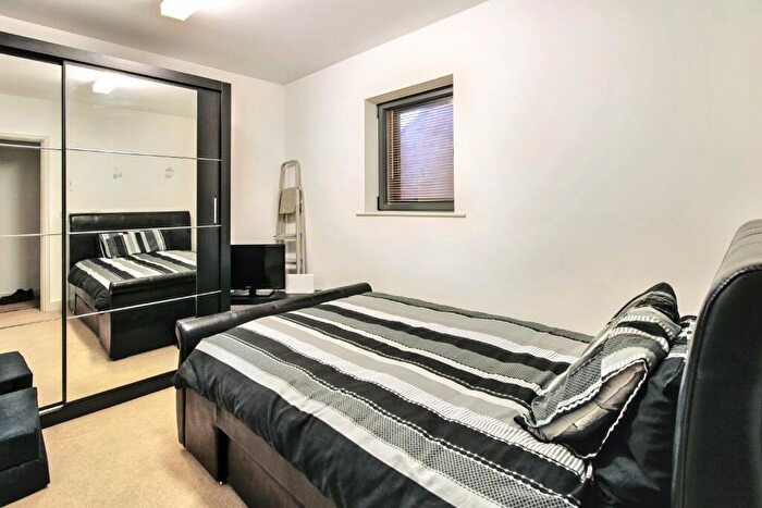 2 Bedroom Flat For Sale In Garrett House, Swindon, Wiltshire, SN2