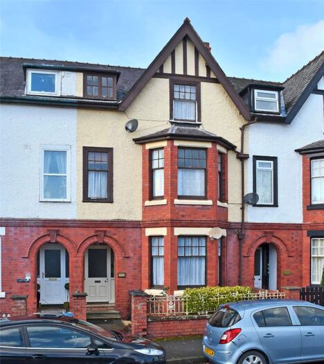 2 Bedroom Flat To Rent In Brookside, Beaufort Road, Llandrindod Wells, LD1