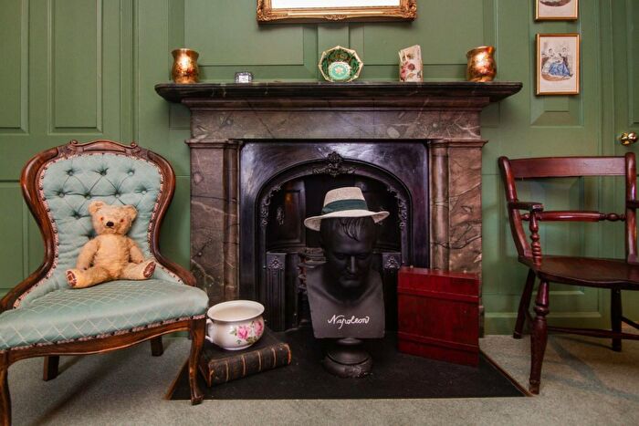 3 Bedroom Terraced House For Sale In Front Street, Tynemouth, North Shields, NE30