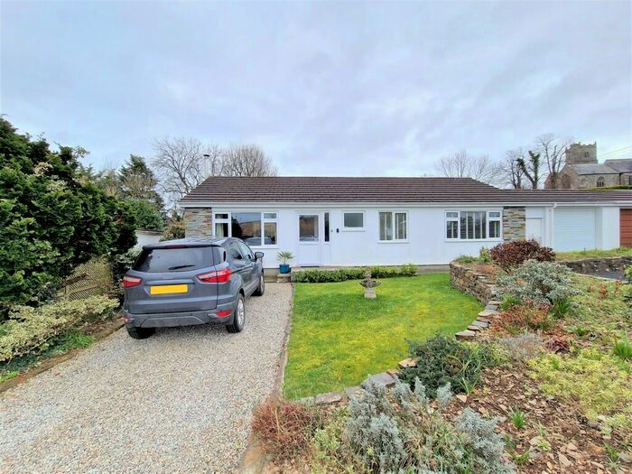 3 Bedroom Detached Bungalow For Sale In Lawhitton, Launceston, PL15