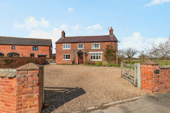 4 Bedroom Detached House For Sale In Alkington, Whitchurch, Shropshire, SY13