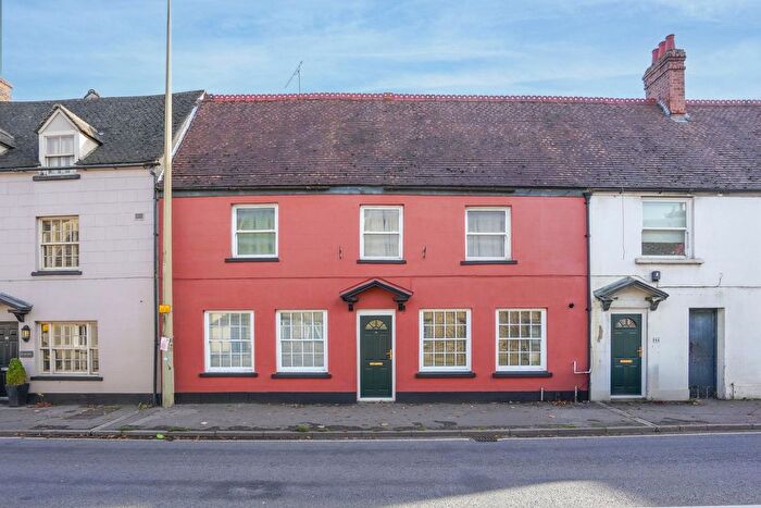 3 Bedroom Flat For Sale In Bridge Street, Witney, OX28