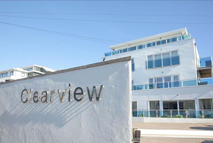 1 Bedroom Flat To Rent In Mount Wise, Newquay, TR7