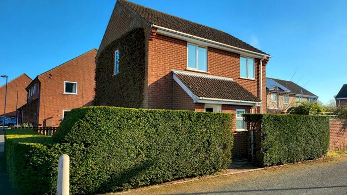 3 Bedroom Detached House To Rent In Sawyers Close, New Costessey, Norwich, NR5
