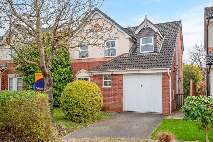 3 Bedroom Detached House For Sale In Kensington Road, York, YO30