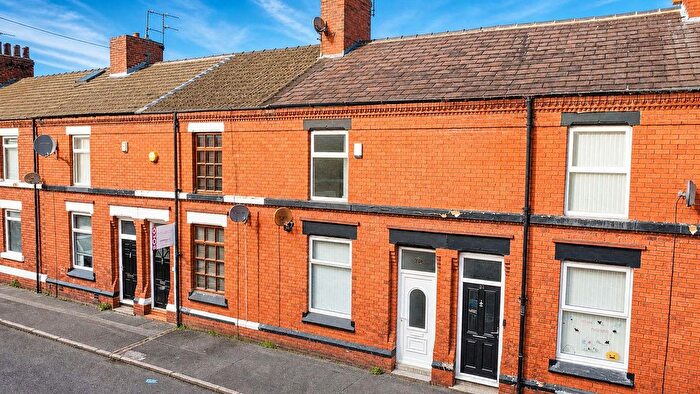 3 Bedroom Terraced House For Sale In Harris Street, St Helens, WA10