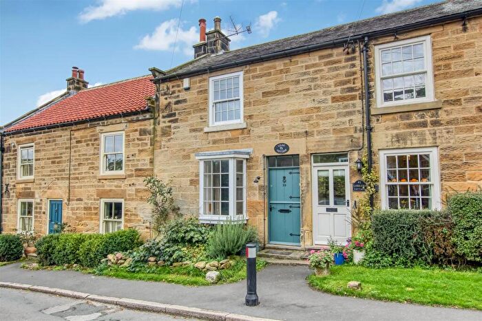 3 Bedroom Terraced House For Sale In North End, Osmotherley, Northallerton, DL6