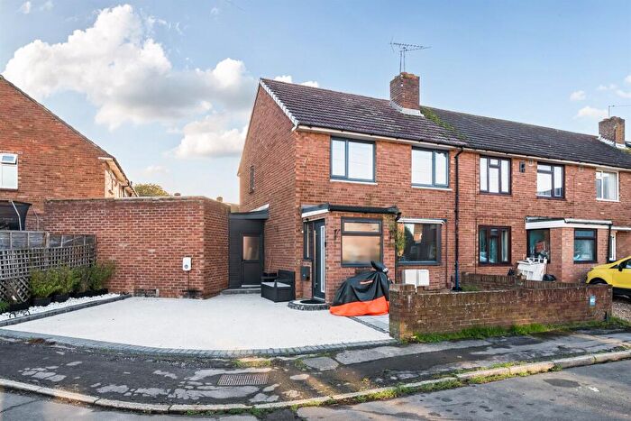 2 Bedroom Semi Detached House For Sale In Adhurst Road, Havant, PO9