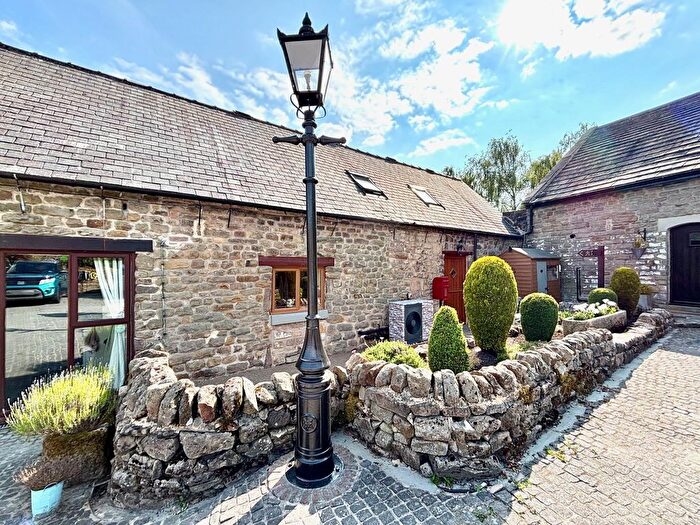 2 Bedroom Barn Conversion For Sale In Hurds Hollow, Matlock, DE4