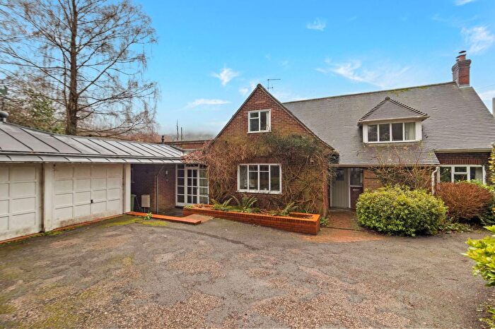 4 Bedroom Detached House For Sale In Walwyn Road, Colwall, WR13