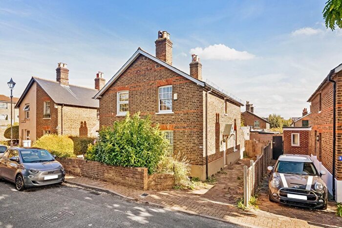 3 Bedroom Property For Sale In Edward Road, Anerley, London, SE20