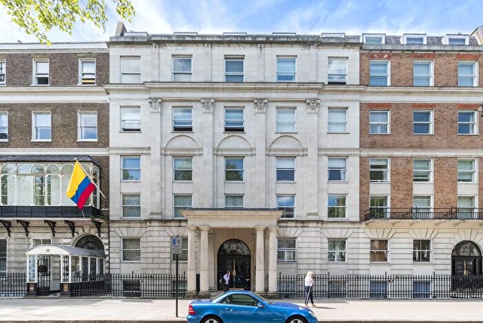 2 Bedroom Flat For Sale In Portland Place, Marylebone, London, W1B