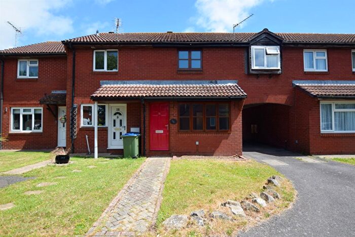 3 Bedroom Terraced House To Rent In Templars Close, Bognor Regis, West Sussex, PO22