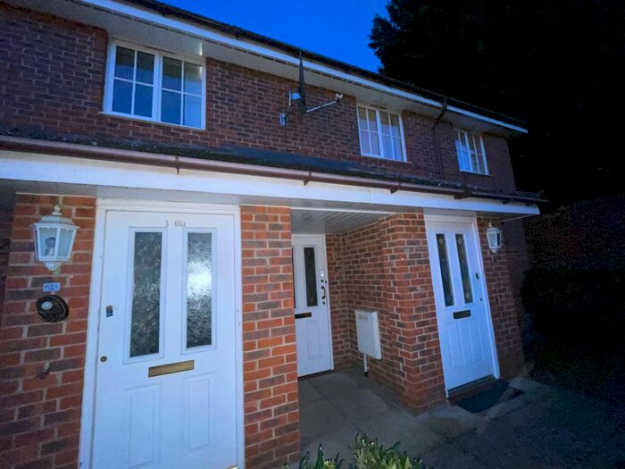 2 Bedroom Property To Rent In Chaucer Street, Northampton, NN2