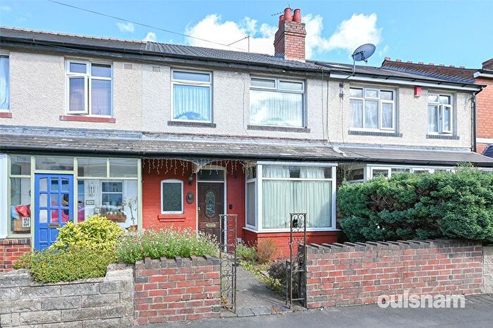 3 Bedroom Terraced House For Sale In Galton Road, Bearwood, West Midlands, B67